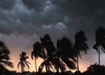 বৈশাখের শুরুতেই ঝড়বৃষ্টি!পূর্বাভাস আবহাওয়া দফতরের