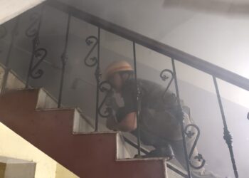 বর্ধমান শহরের ভাঙাকুঠি এলাকায় রাষ্ট্রায়ত্ত ব্যাঙ্কের শাখায় আগুন লাগার পরে বিভিন্ন ব্যাঙ্কের অগ্নি-সুরক্ষা ব্যবস্থা নিয়েও প্রশ্ন উঠল।