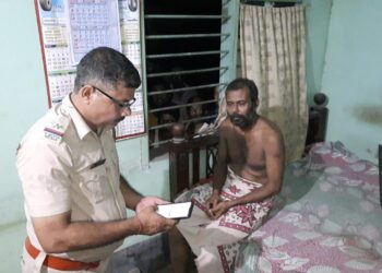 দাবী মতো শেরওয়ানি কিনে দেবার  টাকা না পেয়ে  দাদুকে খুনের অভিযোগ নাতির বিরুদ্ধে।