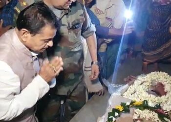 মোরবি সেতু বিপর্যয়ঃ মধ্যরাতে ফিরলো কিশোর হাবিবুলের কফিনবন্দি মৃতদেহ